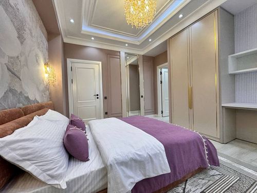 7-room apartment, 260 m²