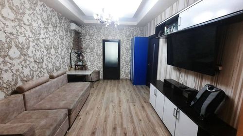 3-xonali kvartira, 80 m²