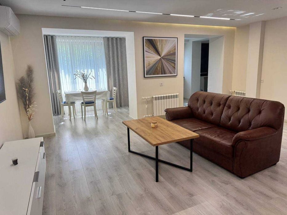 3-xonali kvartira, 80 m², 3/4 qavat, Toshkent, Mirzo Ulug‘bek tumani, sotuvga