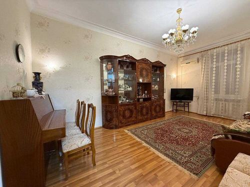 3-xonali kvartira, 95 m²