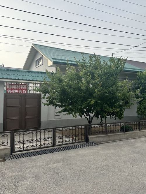 4-комнатный дом, 304 м²
