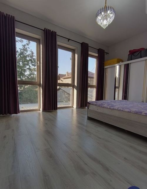 4-комнатный дом, 390 м²