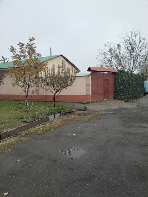 11-room house, 800 m²