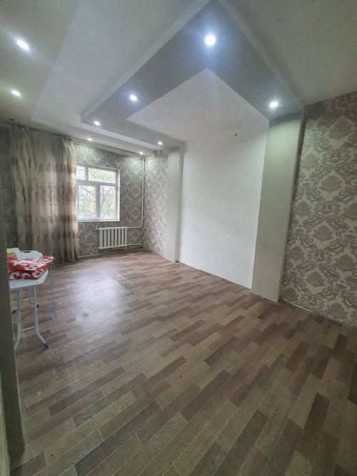 3-xonali kvartira, 70 m²