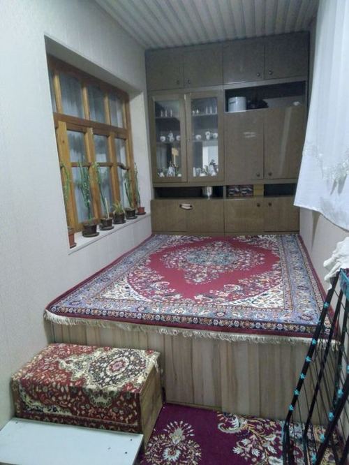 3-xonali kvartira, 70 m²