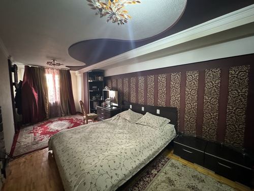5-room apartment, 170 m²