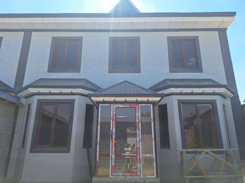 7-room house, 240 m²