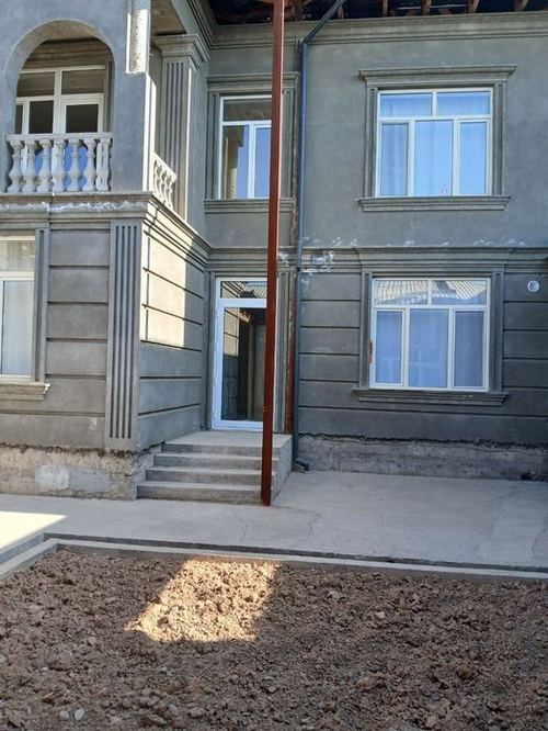8-room cottage, 300 m²