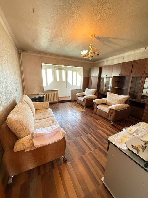 3-xonali kvartira, 72 m²