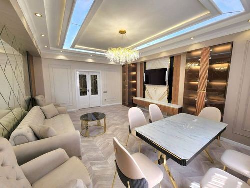 4-room apartment, 140 m²