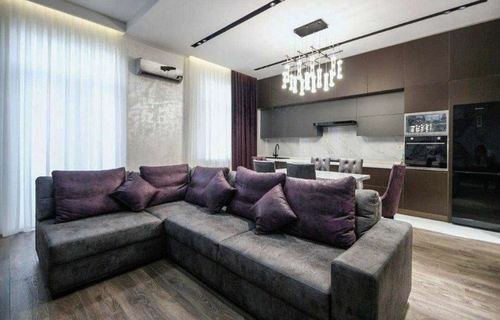 4-xonali kvartira, 130 m²
