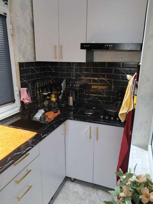 3-xonali kvartira, 65 m²