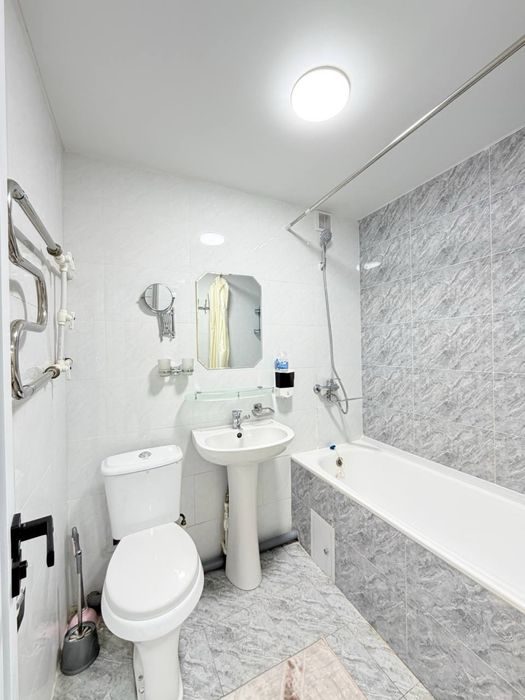 2-комнатная квартира, 55 м², 1/4 эт, Ташкент, Чиланзарский район, на продажу