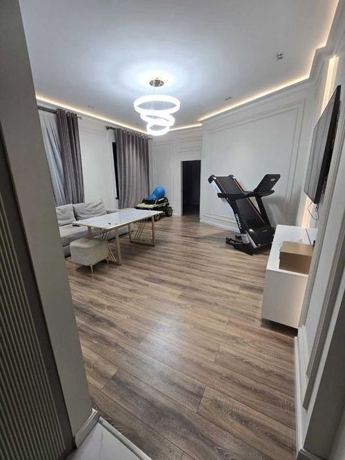 2-xonali kvartira, 81 m²