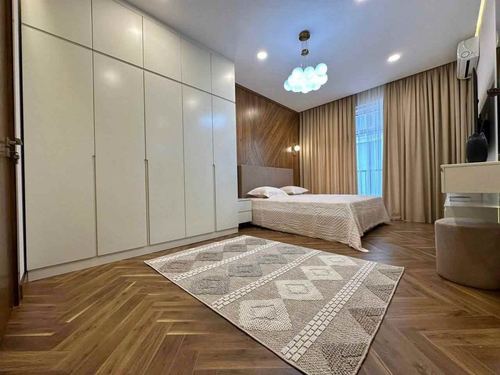 3-комнатная квартира, 125 м²