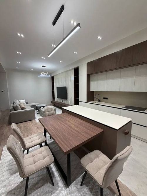2-xonali kvartira, 70 m²