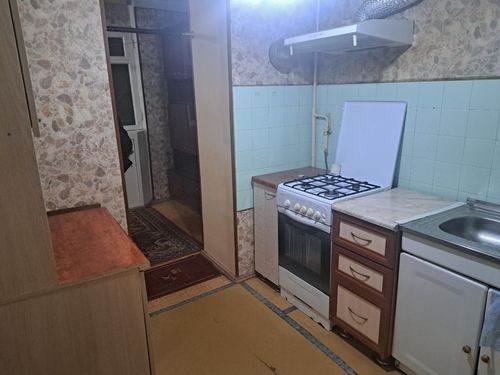4-xonali kvartira, 84 m²