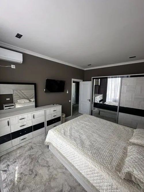 3-комнатная квартира, 100 м²