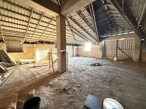 5-room apartment, 208 m²