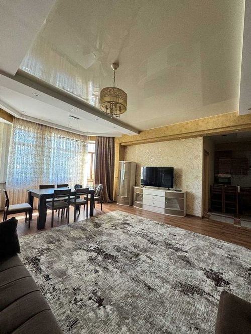 3-комнатная квартира, 105 м²