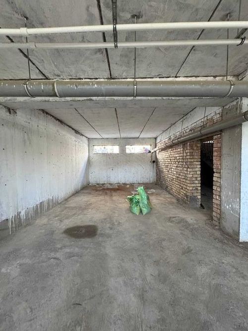 5-комнатная квартира, 194 м²