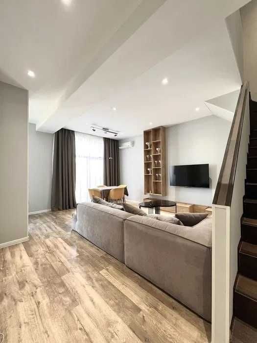 3-комнатная квартира, 120 м², 9/10 эт, Ташкент, Яккасарайский район, в аренду