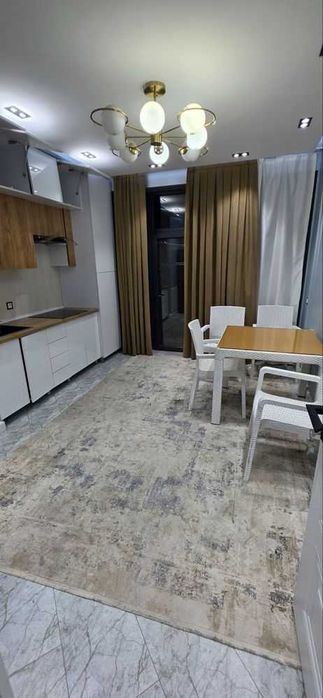2-xonali kvartira, 85 m²