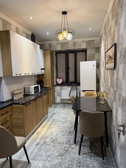 3-комнатная квартира, 80 м²