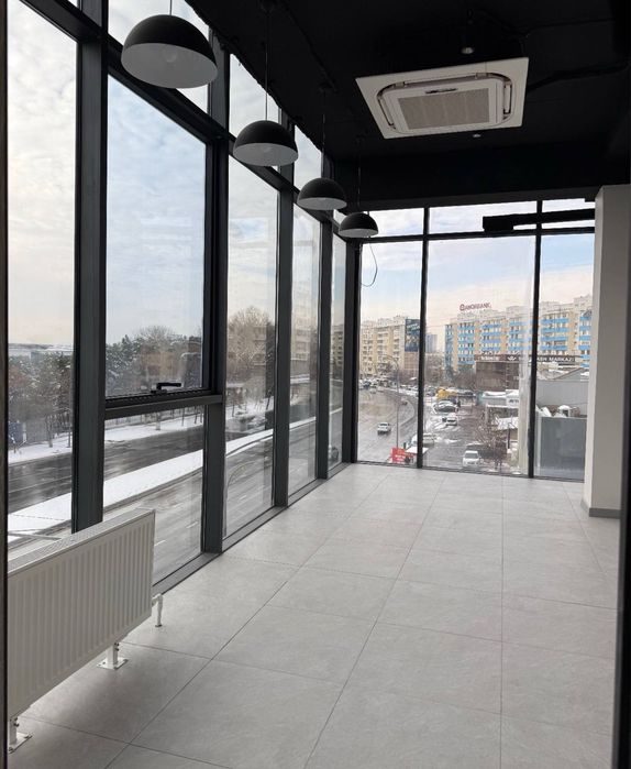 Аренда под офис Яккасарай БЦ! 294м2, за м2 (5200у.е) Окончательно! 1