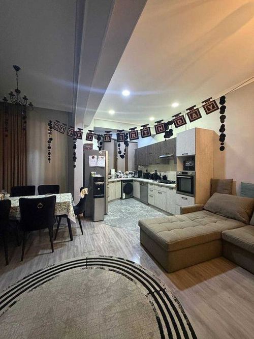 5-комнатная квартира, 207.97 м²
