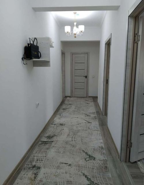 3-комнатная квартира, 6 м²