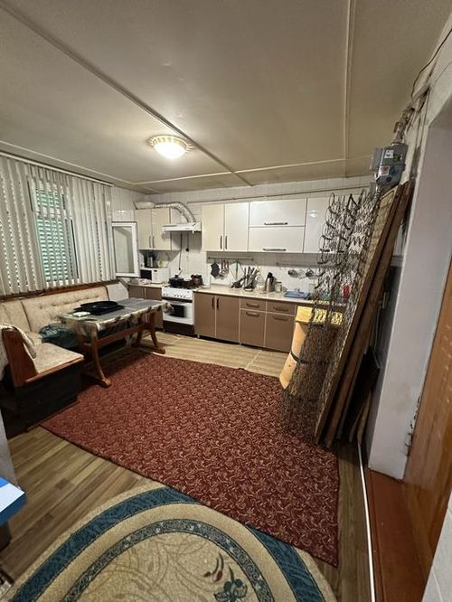 2-комнатная квартира, 60 м²