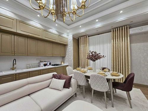 4-room apartment, 130 m²