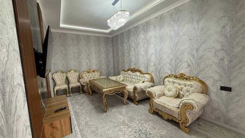 7-комнатный коттедж, 2700 м²
