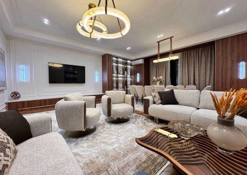 3-комнатная квартира, 200 м²