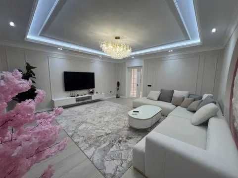 3-комнатная квартира, 108 м², 7/10 эт, Ташкент, Мирабадский район, на продажу