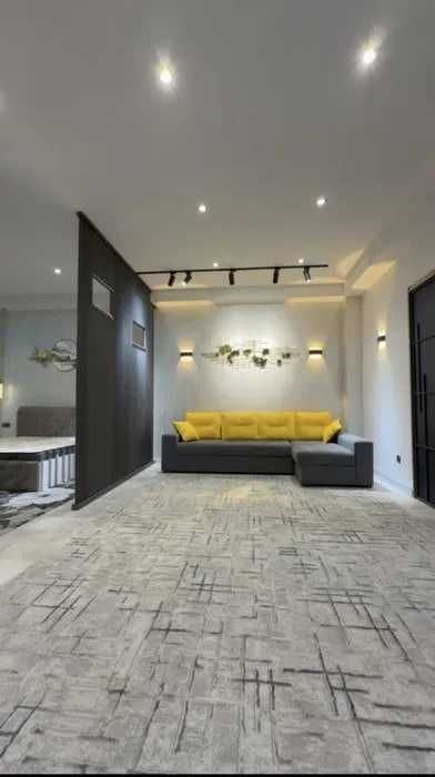 2-комнатная квартира, 76 м²