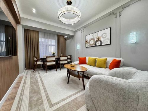 5-room apartment, 140 m²