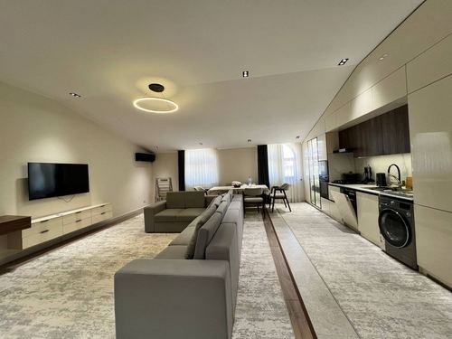 3-комнатная квартира, 102 м²