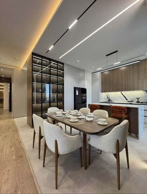 4-xonali kvartira, 150 m²
