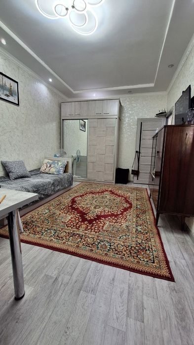 1-комнатная квартира, 40 м², 3/4 эт, Ташкент, Мирзо-Улугбекский район, в аренду
