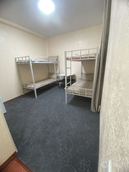 1-комнатная квартира, 300 м²