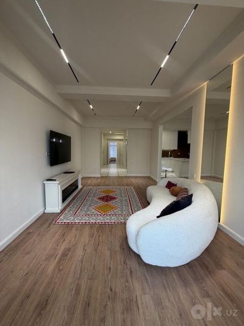 3-комнатная квартира, 131 м²