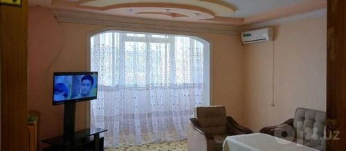 3-комнатная квартира, 1000 м²