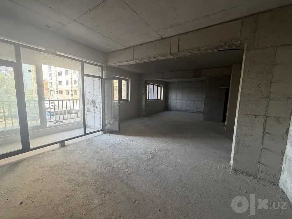 3-комнатная квартира, 79 м², 1/10 эт, Ташкент, Яккасарайский район, на продажу
