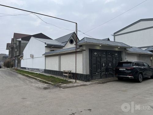5-room cottage, 250 m²