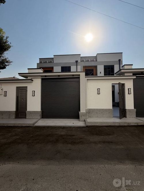 5-room cottage, 200 m²