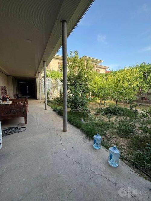 11-комнатная часть дома, 600 м²