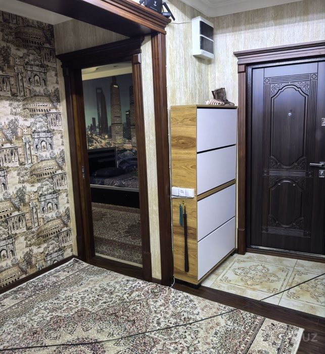 5-комнатная квартира, 100 м², 1/9 эт, Ташкент, Алмазарский район, на продажу