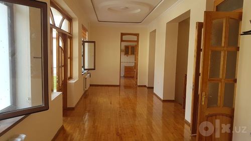 8-xonali uy, 600 m²